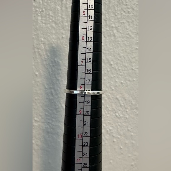 New Purple Amethyst Stone Silver Ring Size 8 Free Gift Bag & Cleaning Cloth - Picture 3 of 5